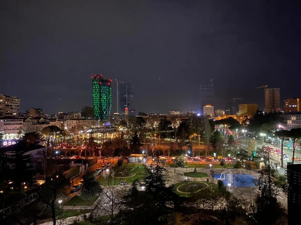 Amo Tower Tirana Center Apartment 0*,